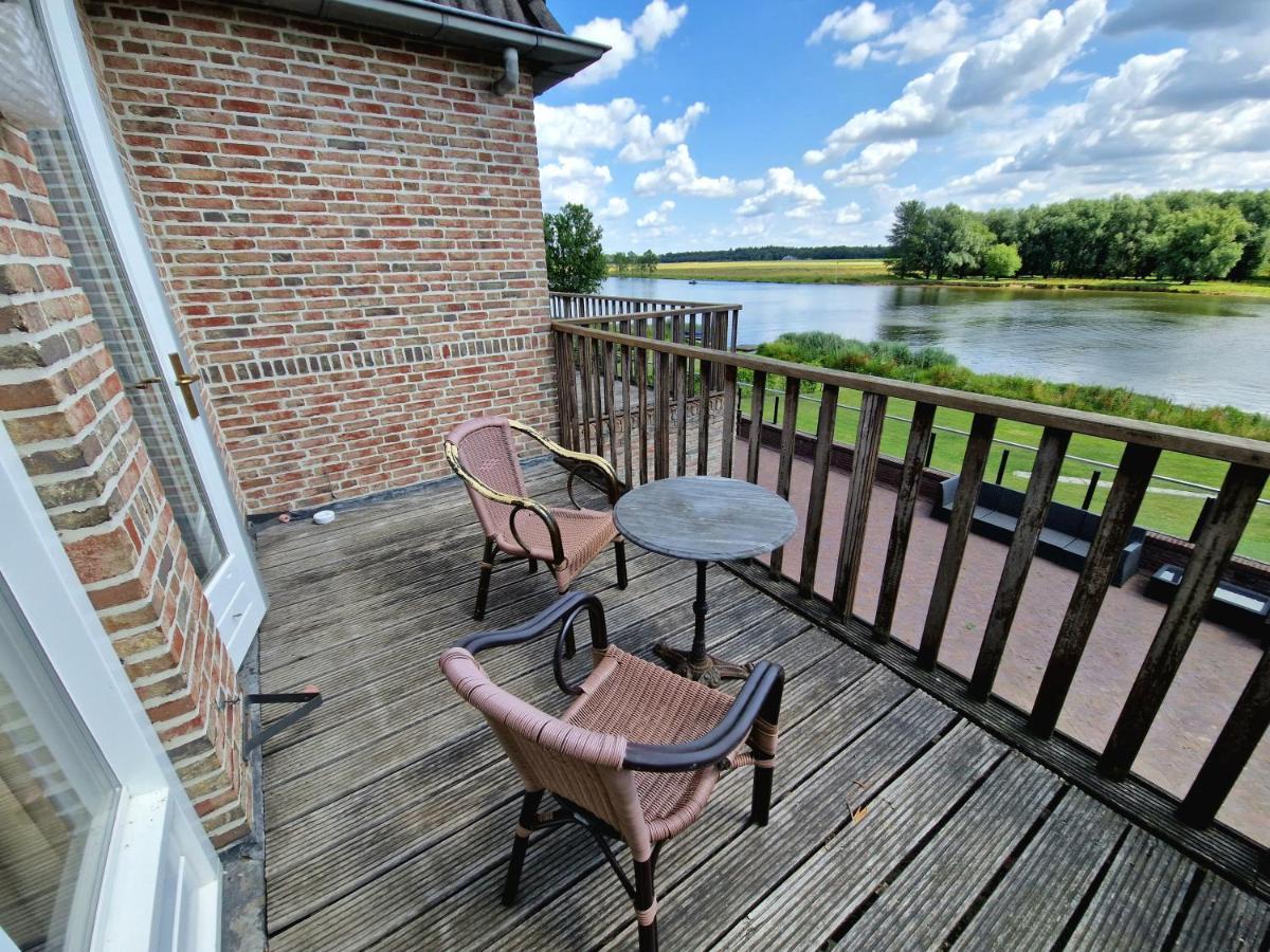 Het Maashotel Broekhuizen  ภายนอก รูปภาพ