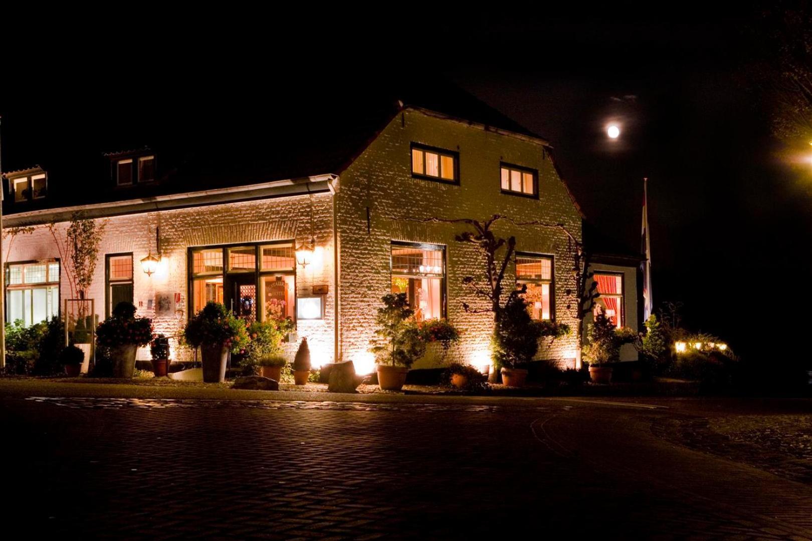 Het Maashotel Broekhuizen  ภายนอก รูปภาพ