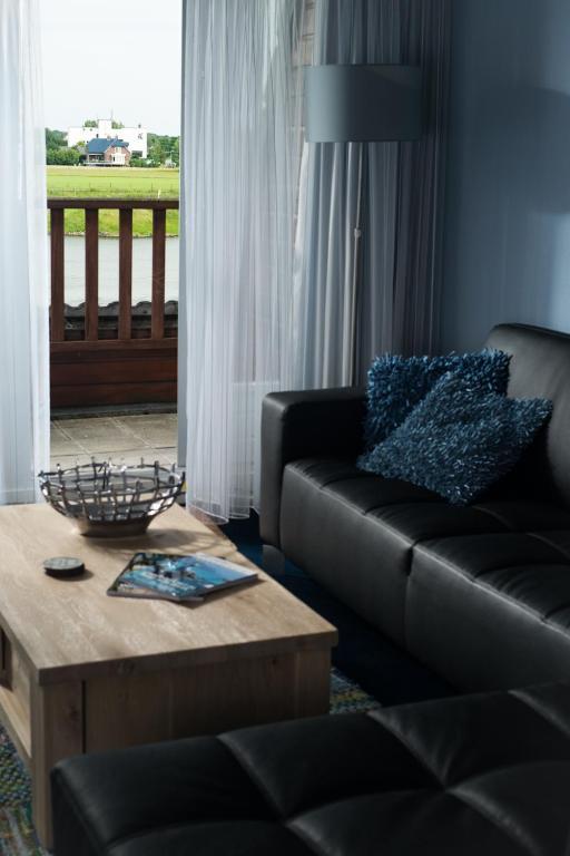 Het Maashotel Broekhuizen  ภายนอก รูปภาพ